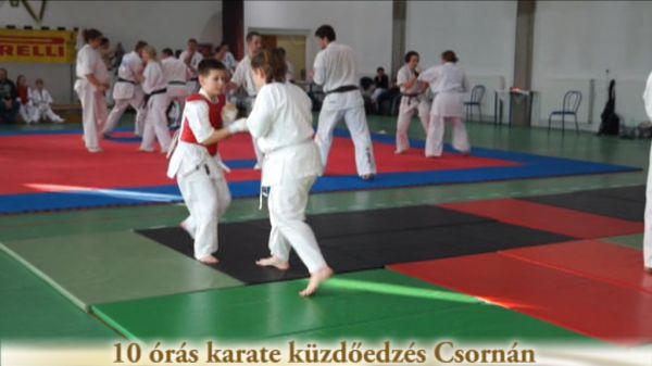10 órás  karate küzdőedzés Csornán