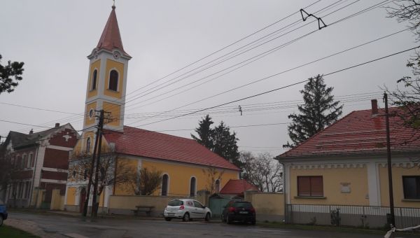 Év végére befejezik a beledi evangélikus templom felújítását