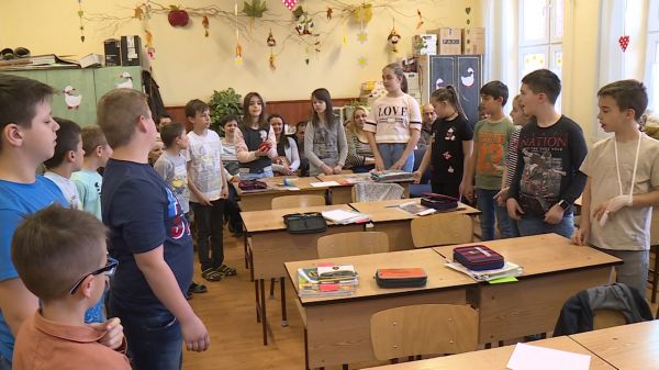 Bemutató órák a leendő elsősök szüleinek a Széchenyi iskolában