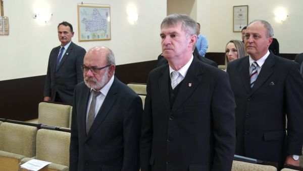  Dr. Hoffer Imrét és Tóth Imrét választották alpolgármesternek Kapuváron