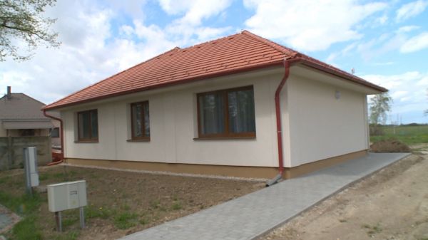 Befejeződött az új vicai faluház építése