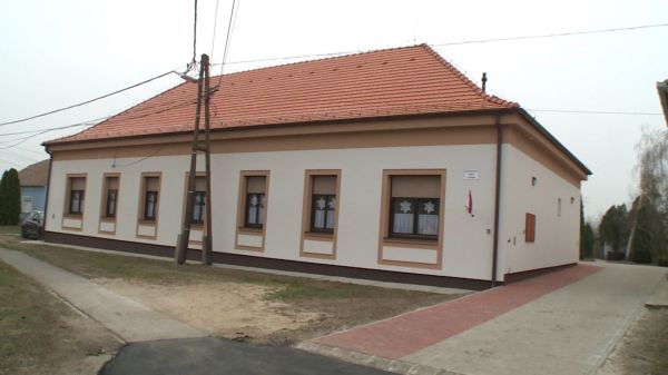Átadták a felújított idősek otthonát Bágyogszováton
