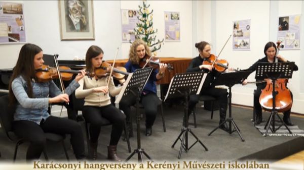 Karácsonyi hangverseny a Kerényi György Művészeti Iskolában