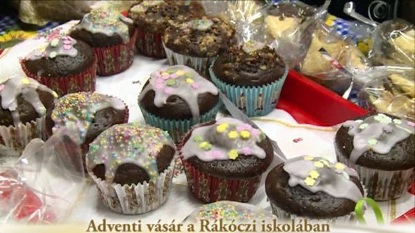 Adventi vásár a Rákóczi iskolában