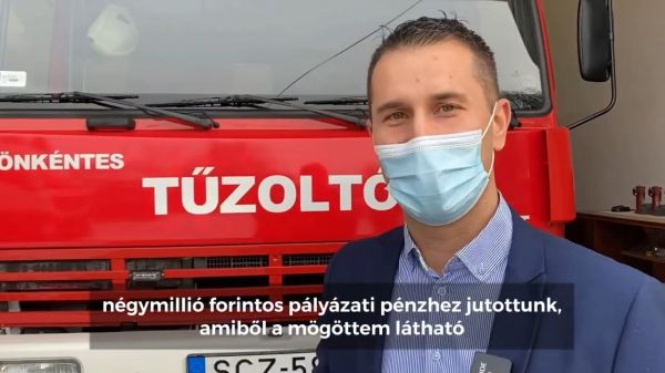  Tűzoltóautót vásároltak a szanyi önkéntes tűzoltók