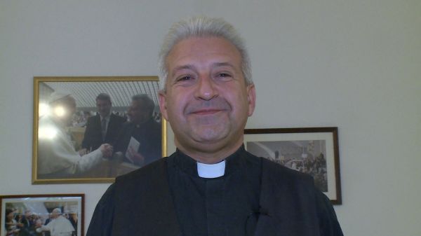 Imapercek Henczel Szabolcs plébánossal