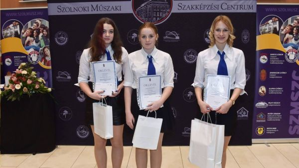Eredményesen szerepeltek a hunyadis pedagógiás diákok az országos versenyen