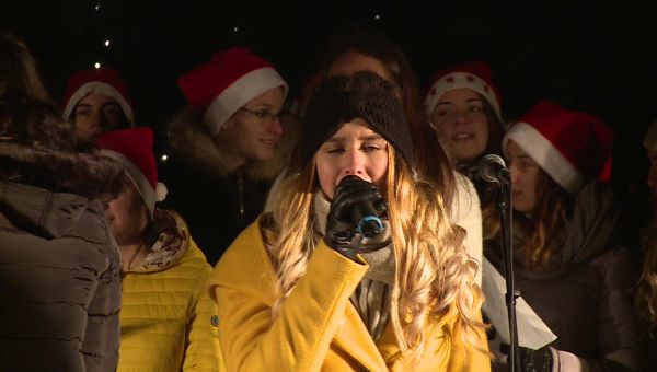 Adventi fénygyújtás Kapuváron