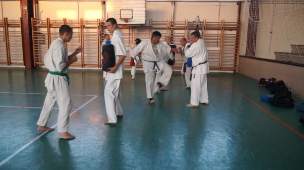 Sikeres karateoktatás a beledi sportcsarnokban