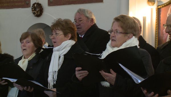 A Hajnalcsillag Dalkör karácsonyi műsora