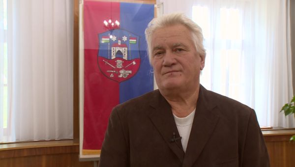 A kapuvári Szabó M. Károly az ország legjobb sportpisztolyosait győzte le