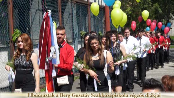 Elbúcsúztak a Berg Gusztáv Szakközépiskola végzős diákjai