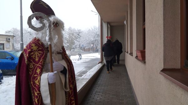 Megérkezett a Mikulás a csornai katolikus óvodába