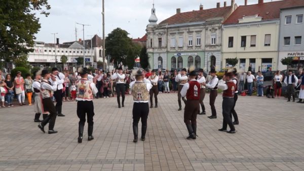 A kapuvári verbunkot is bemutatták Csornán a verbunk napján