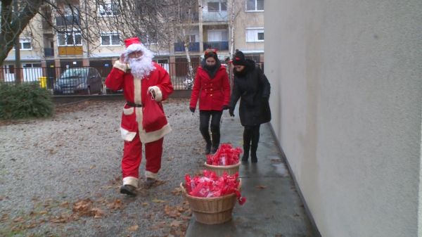 Megérkezett a Mikulás a kapuvári lakótelepi óvodába