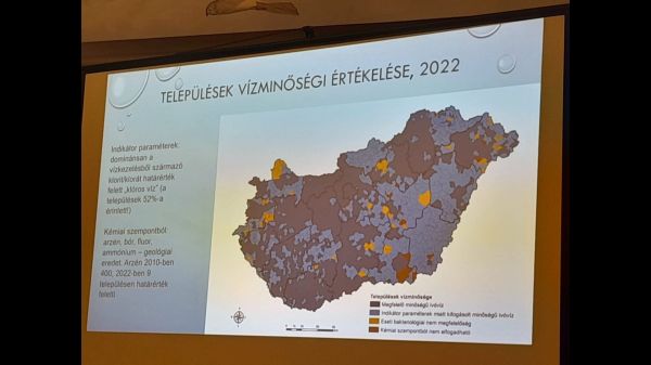 Csornai nyugdíjas akadémia-Dr. Baranyai Gábor előadása a víz életminőséget javító hatásairól