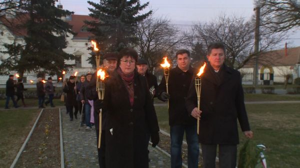 A Don-kanyarban harcolt és elesett magyar katonákra emlékeztek Beleden