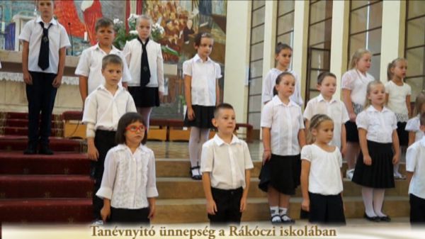Tanévnyitó ünnepség a Rákóczi iskolában