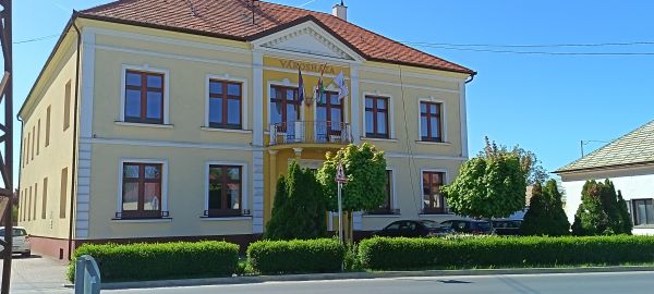  Jól halad a hivatal és az egyesített szociális központ felújítása Beleden