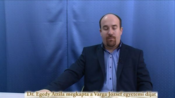 Dr. Egedy Attila megkapta a Varga József egyetemi díjat 